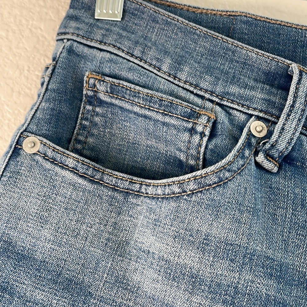 Lucky Brand Classic Blue Jeans shorts size 12/31 - Picture 3 of 5
